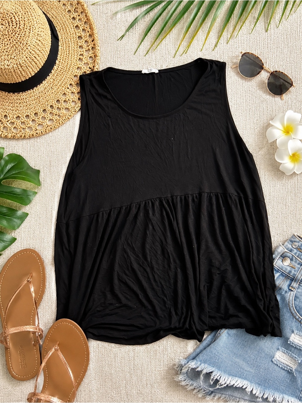 Black Sleeveless Flow Tank Top
